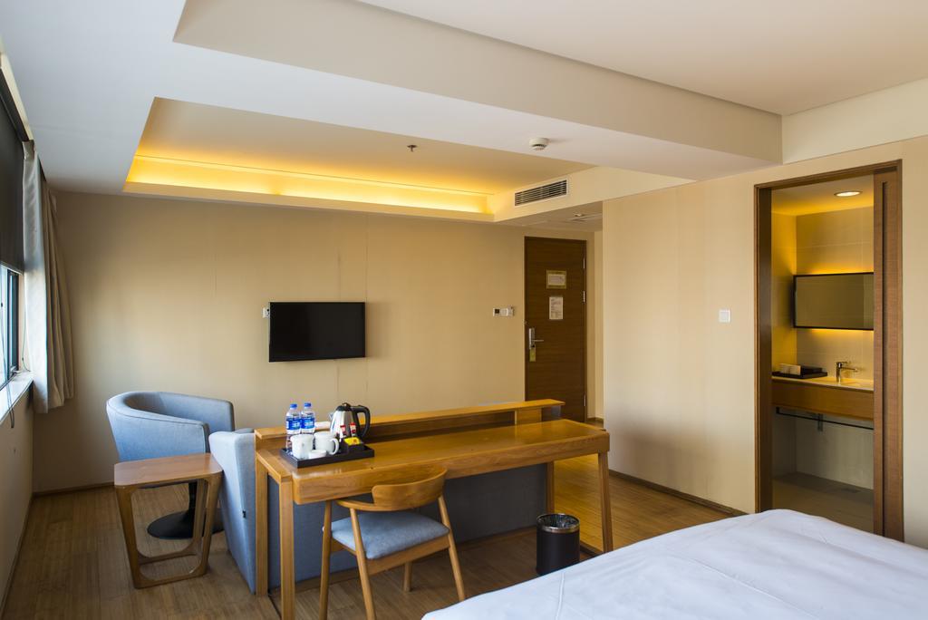 Ji Hotel Shanghai Xujiahui Bagian luar foto