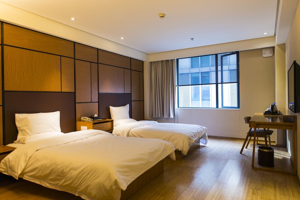 Ji Hotel Shanghai Xujiahui Bagian luar foto