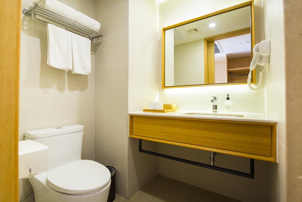 Ji Hotel Shanghai Xujiahui Bagian luar foto