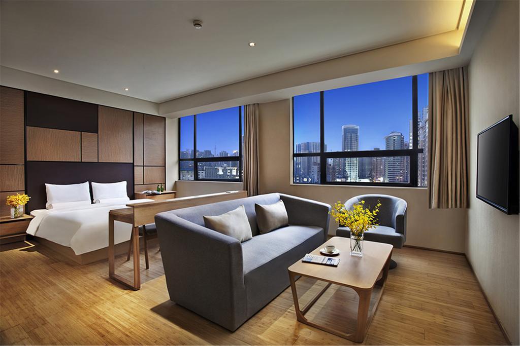 Ji Hotel Shanghai Xujiahui Bagian luar foto