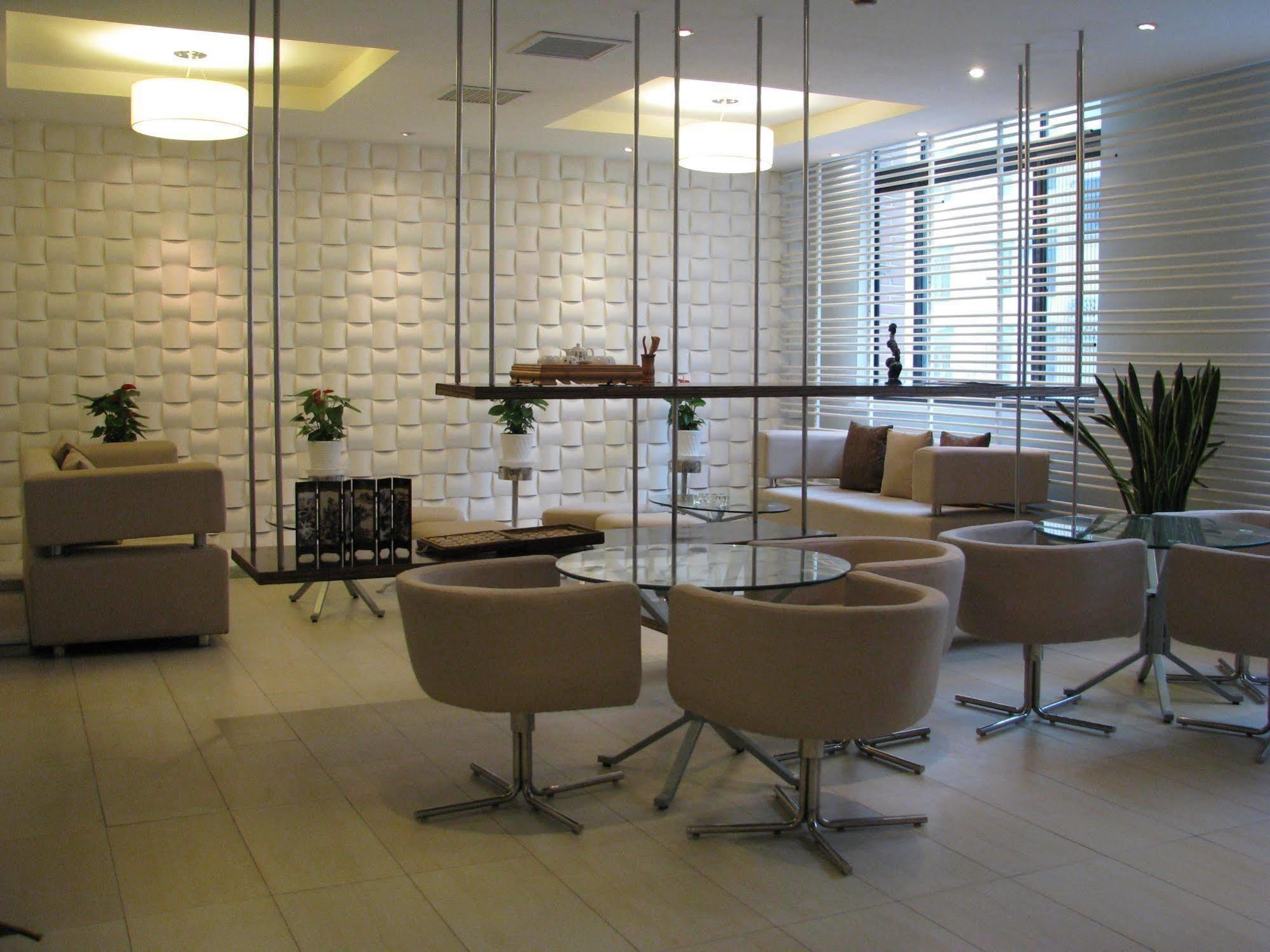 Ji Hotel Shanghai Xujiahui Bagian luar foto